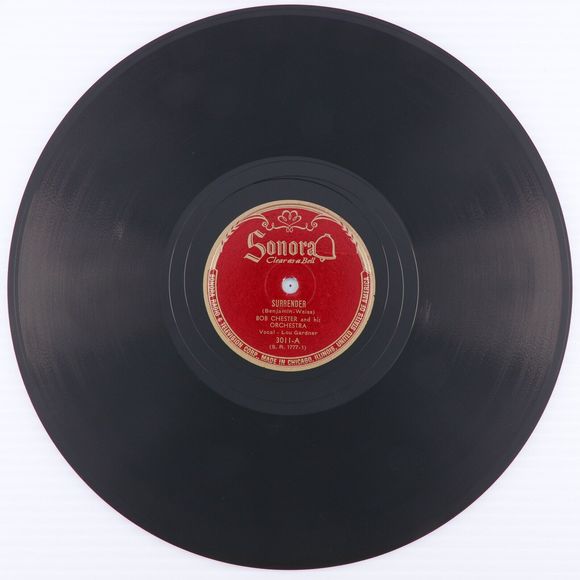 Bob Chester - Surrender / If You Were The Only Girl 1946 10" 78 rpm Record 3011 - Picture 2 of 16
